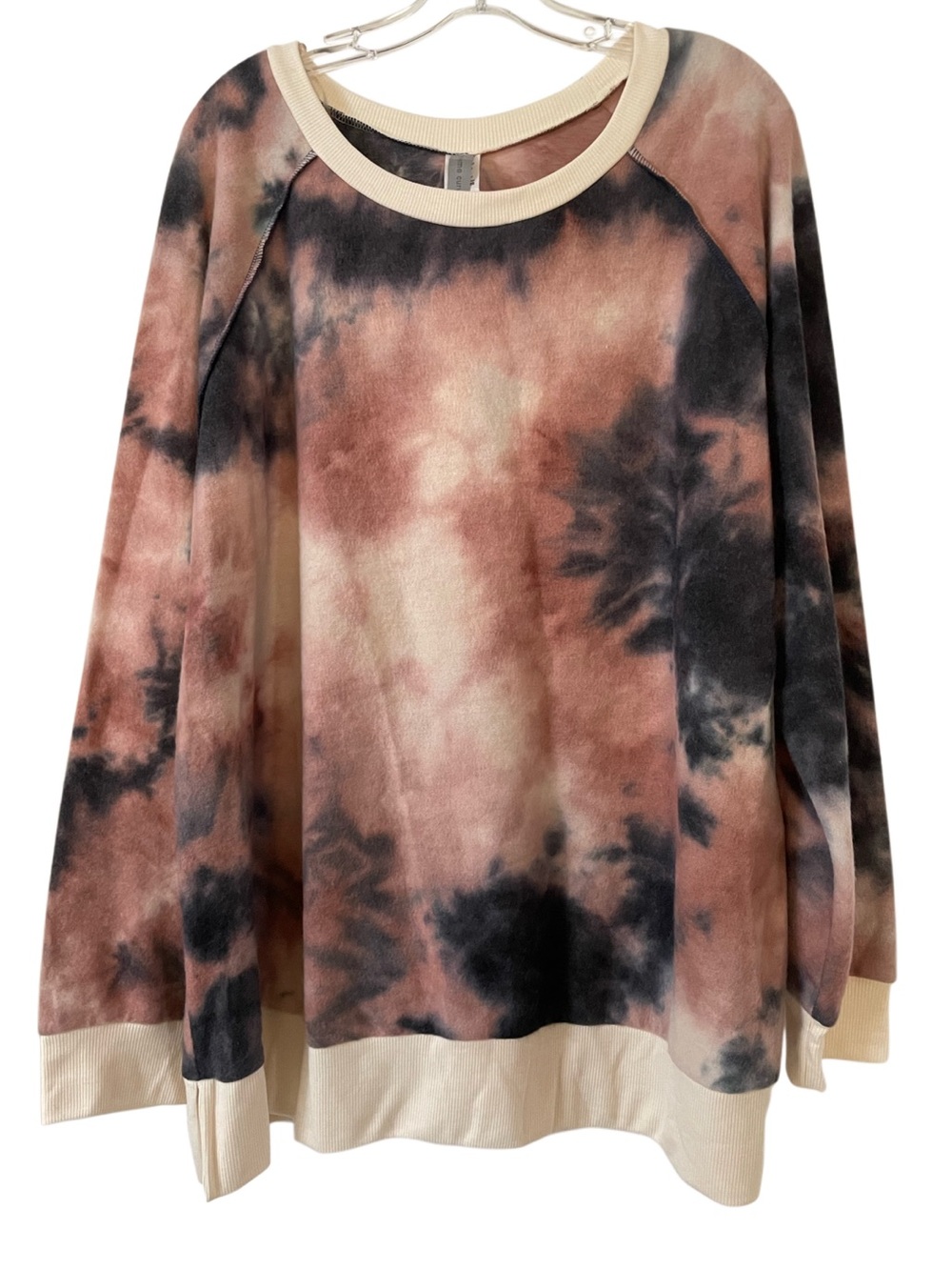 NWOT HoneyMe Curvy Buttery Soft Long Sleeve Top XL